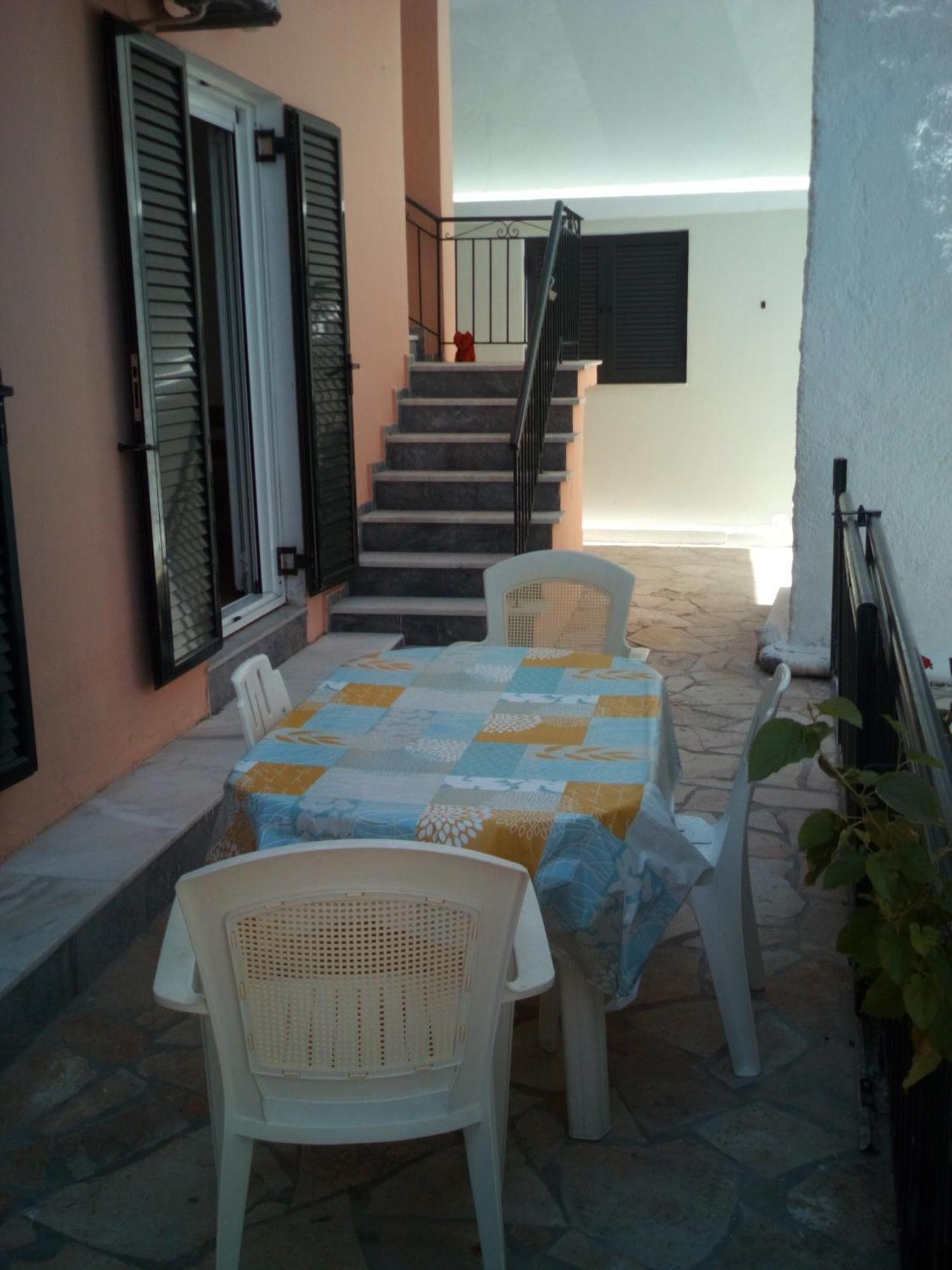 Georgia Beach Apartments Mesongí Dış mekan fotoğraf